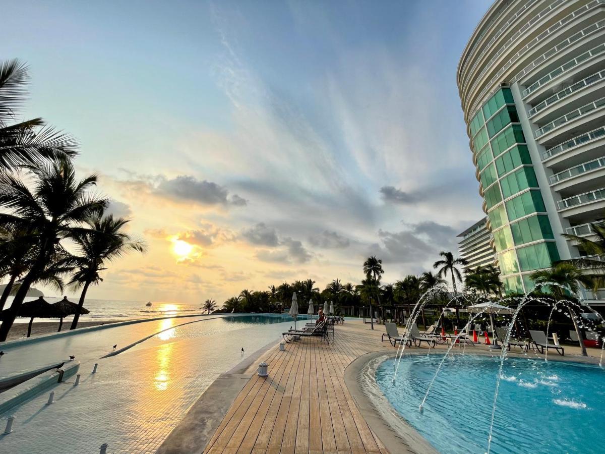 Bay View Grand Marina Condo 1004S イスタパ エクステリア 写真